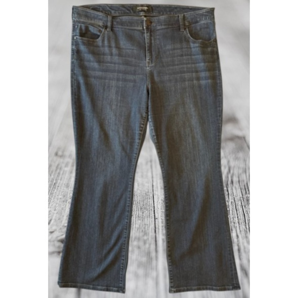 Liverpool Lucy Bootcut Jeans Dunmore Dark Wash Women's 20W Stretch Premium Denim